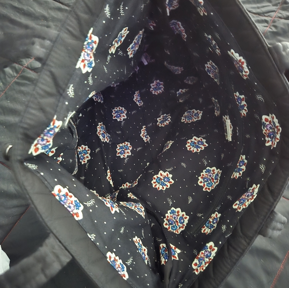 Vera Bradley Moonles Night Elegant Black Quilted Tote Bag - Picture 4 of 5